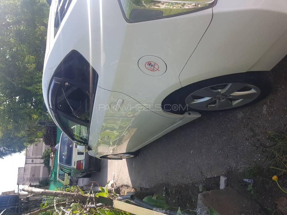 Toyota Prius 2014 for Sale in Peshawar Image-1
