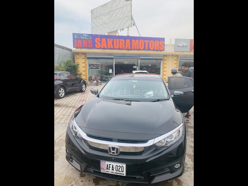 Honda Civic 2017 for Sale in Peshawar Image-1