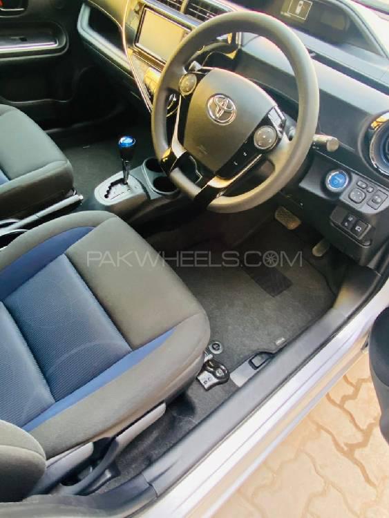 Toyota Aqua 2017 for Sale in Sialkot Toyota Aqua 2017 for Sale in Sialkot Image-8