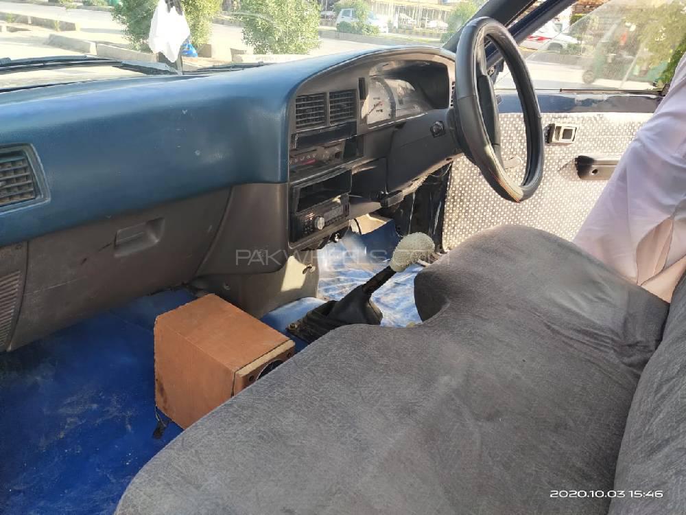 Toyota Pickup 1992 for Sale in Peshawar Toyota Pickup 1992 for Sale in Peshawar Image-8