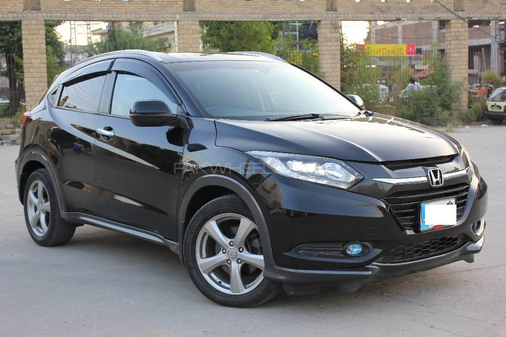 Honda Vezel 2014 for Sale in Rawalpindi Honda Vezel 2014 for Sale in Rawalpindi Image-15