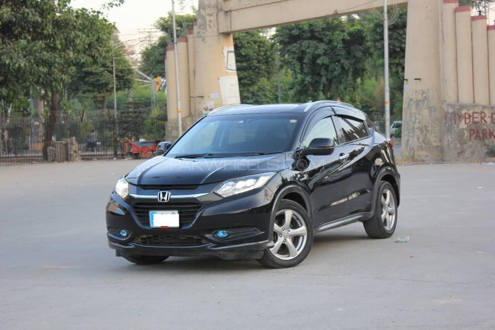 Honda Vezel 2014 for Sale in Rawalpindi Honda Vezel 2014 for Sale in Rawalpindi Image-19