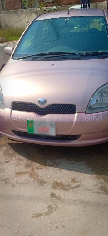 Toyota Vitz 2001 for Sale in Mardan Image-1