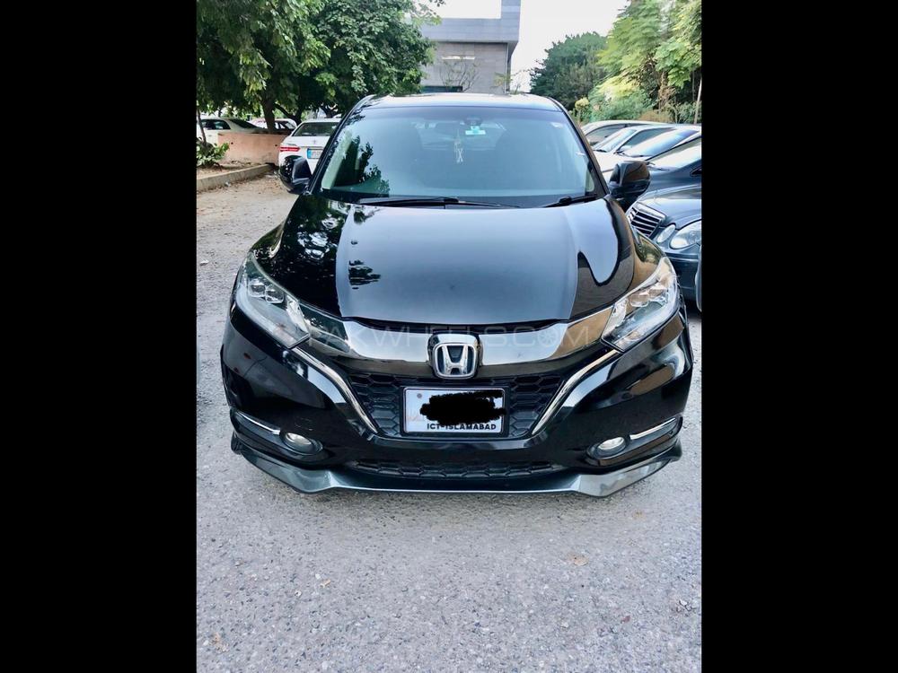 Honda Vezel 2014 for Sale in Islamabad Image-1