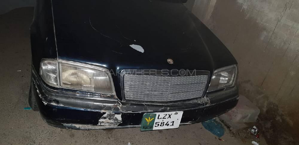 Mercedes Benz C Class 1996 for Sale in Karachi Image-1