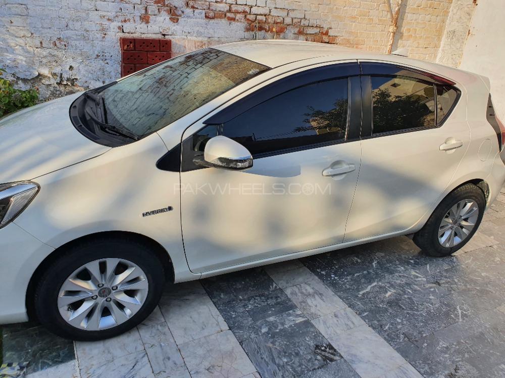 Toyota Aqua 2015 for Sale in Mardan Image-1