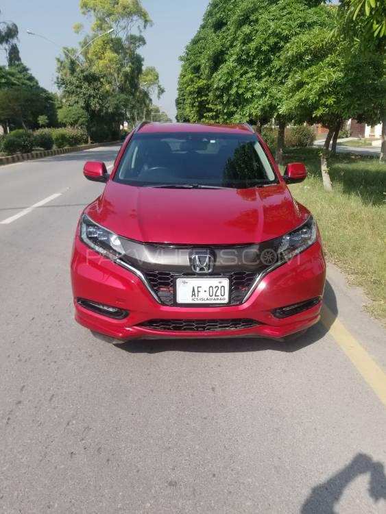 Honda Vezel 2016 for Sale in Islamabad Image-1