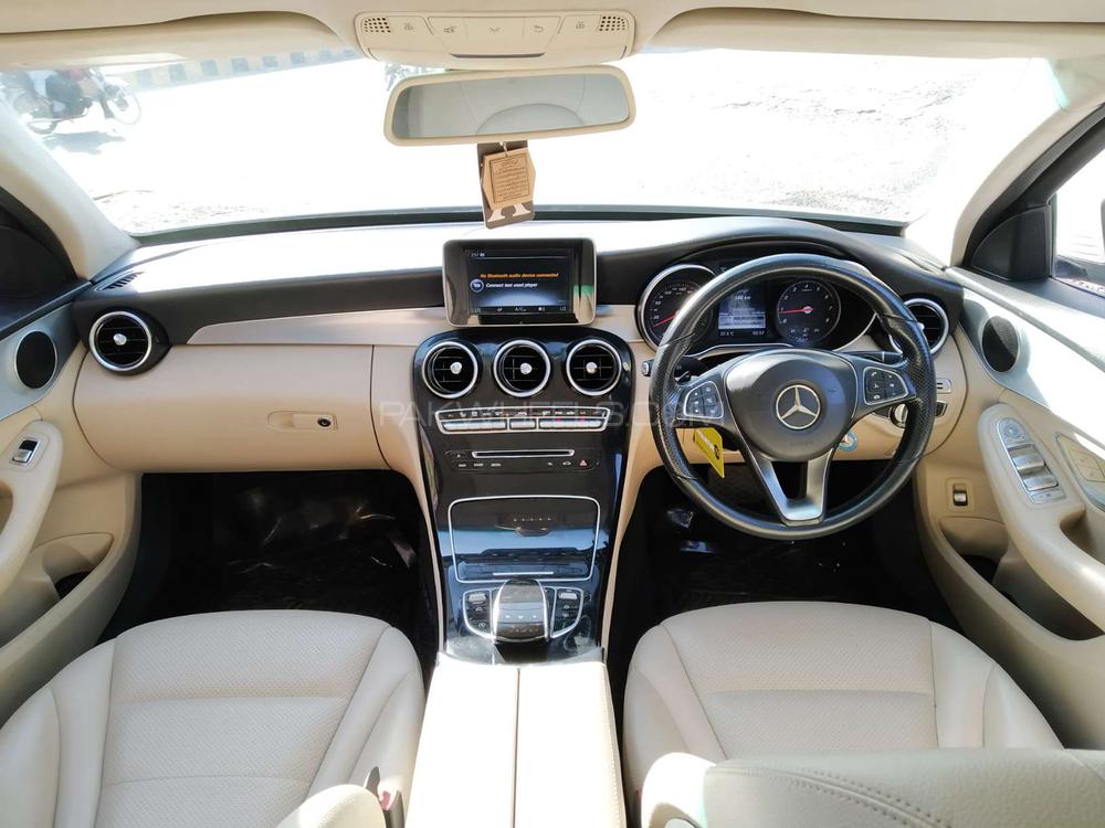 مرسڈیز بینز سی کلاس 2015 for Sale in لاہور مرسڈیز بینز سی کلاس 2015 for Sale in لاہور Image-15