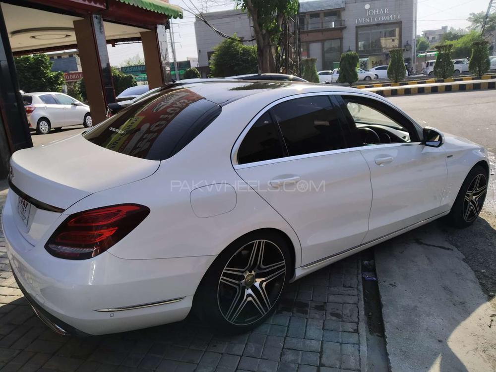 مرسڈیز بینز سی کلاس 2015 for Sale in لاہور مرسڈیز بینز سی کلاس 2015 for Sale in لاہور Image-18