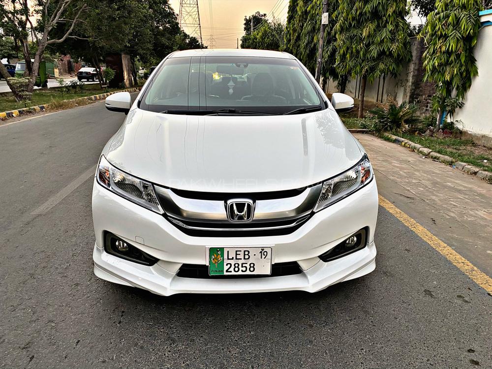 ہونڈا گریس ہائبرڈ 2015 for Sale in لاہور ہونڈا گریس ہائبرڈ 2015 for Sale in لاہور Image-3