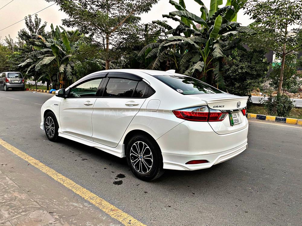 ہونڈا گریس ہائبرڈ 2015 for Sale in لاہور ہونڈا گریس ہائبرڈ 2015 for Sale in لاہور Image-8