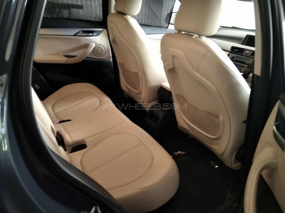 بی ایم ڈبلیو ایکس 1 2017 for Sale in کراچی بی ایم ڈبلیو ایکس 1 2017 for Sale in کراچی Image-10