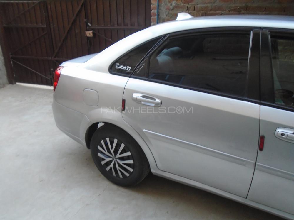 Chevrolet Optra 2005 for Sale in Faisalabad Image-1