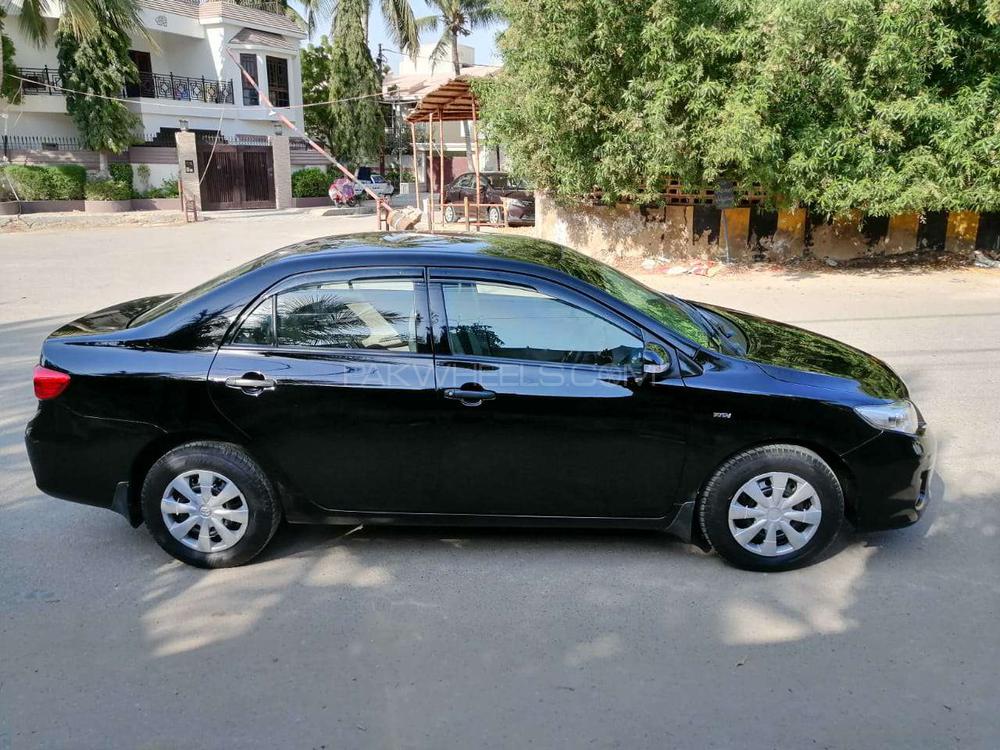 Toyota Corolla 2013 for Sale in Karachi Toyota Corolla 2013 for Sale in Karachi Image-2