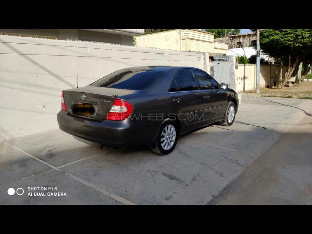 Toyota Camry 2005 for Sale in Karachi Toyota Camry 2005 for Sale in Karachi Image-5