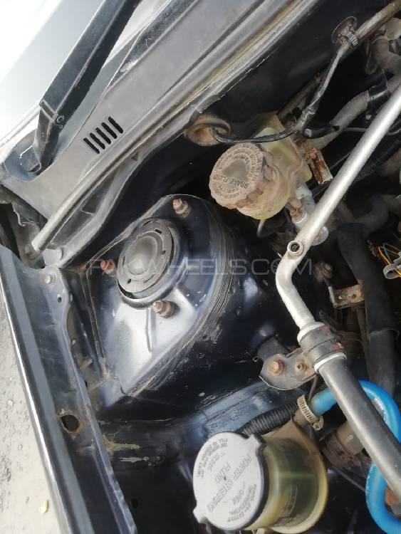 Toyota Corolla 2005 for Sale in Sargodha Toyota Corolla 2005 for Sale in Sargodha Image-6