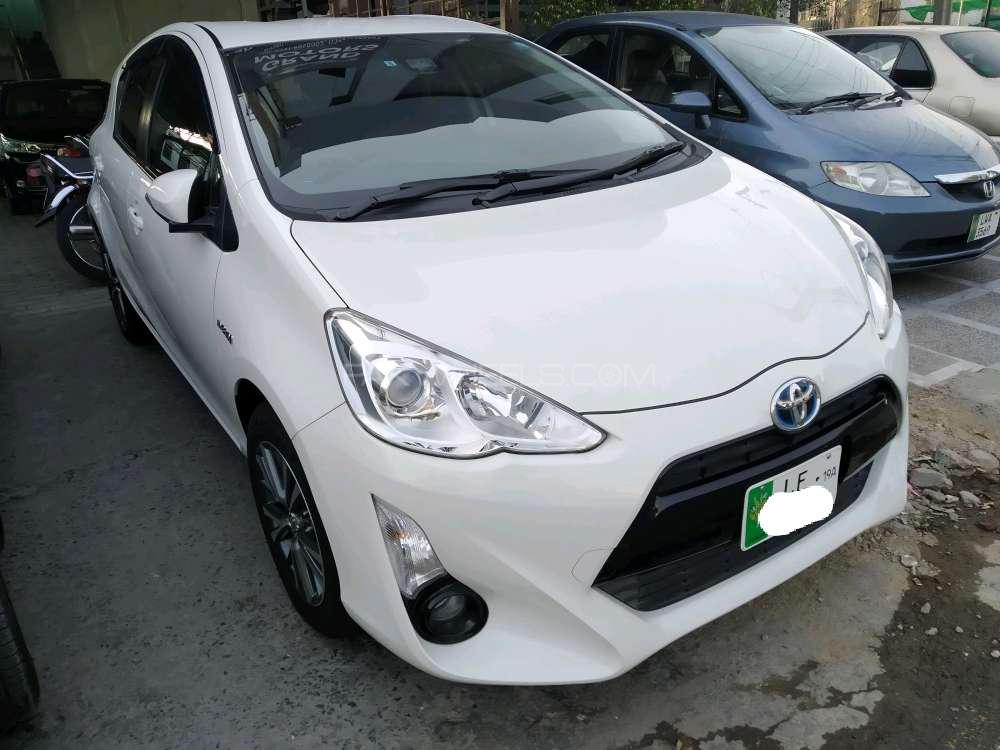 Toyota Aqua 2016 for Sale in Lahore Toyota Aqua 2016 for Sale in Lahore Image-10