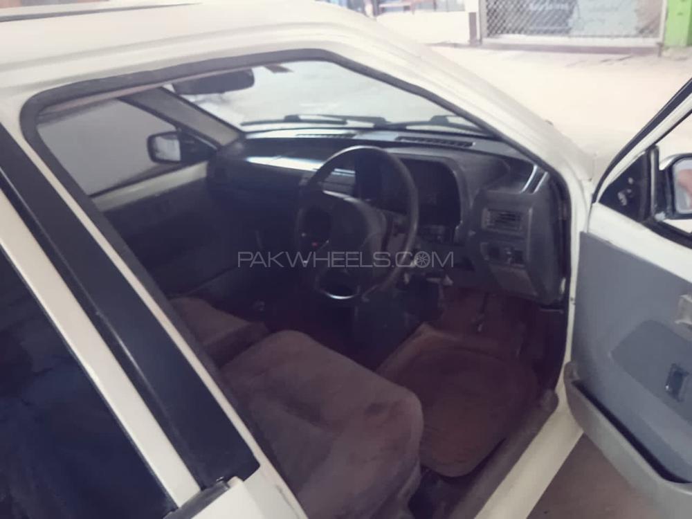 کِیا کلاسک 2000 for Sale in پشاور کِیا کلاسک 2000 for Sale in پشاور Image-3