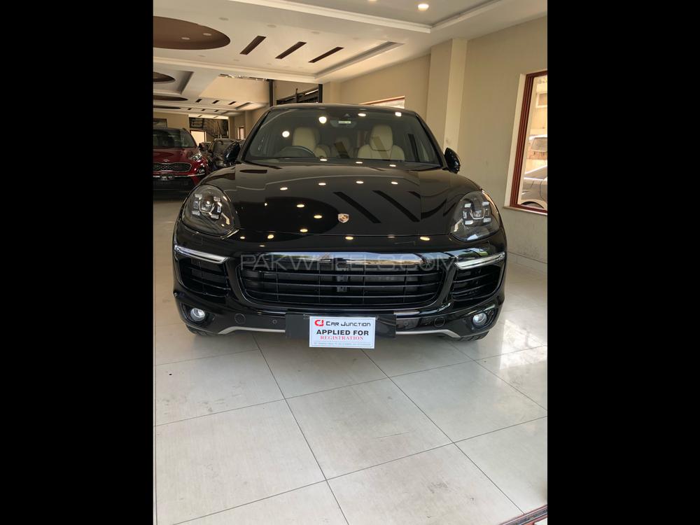 Porsche Cayenne 2015 for Sale in Lahore Image-1