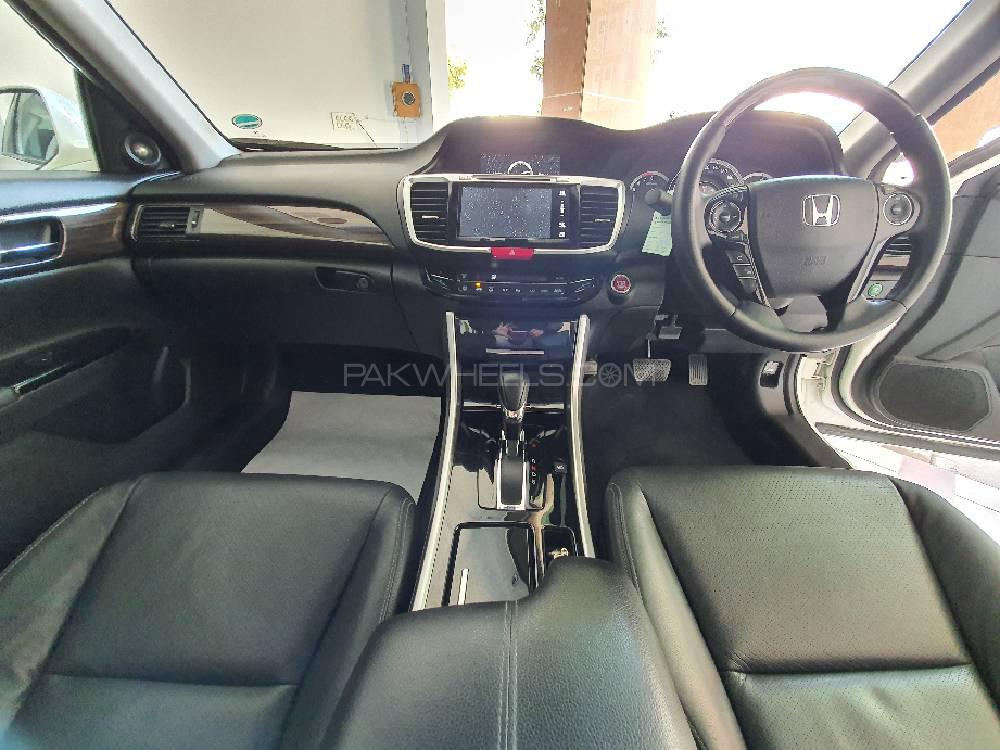 Honda Accord 2017 for Sale in Karachi Honda Accord 2017 for Sale in Karachi Image-2