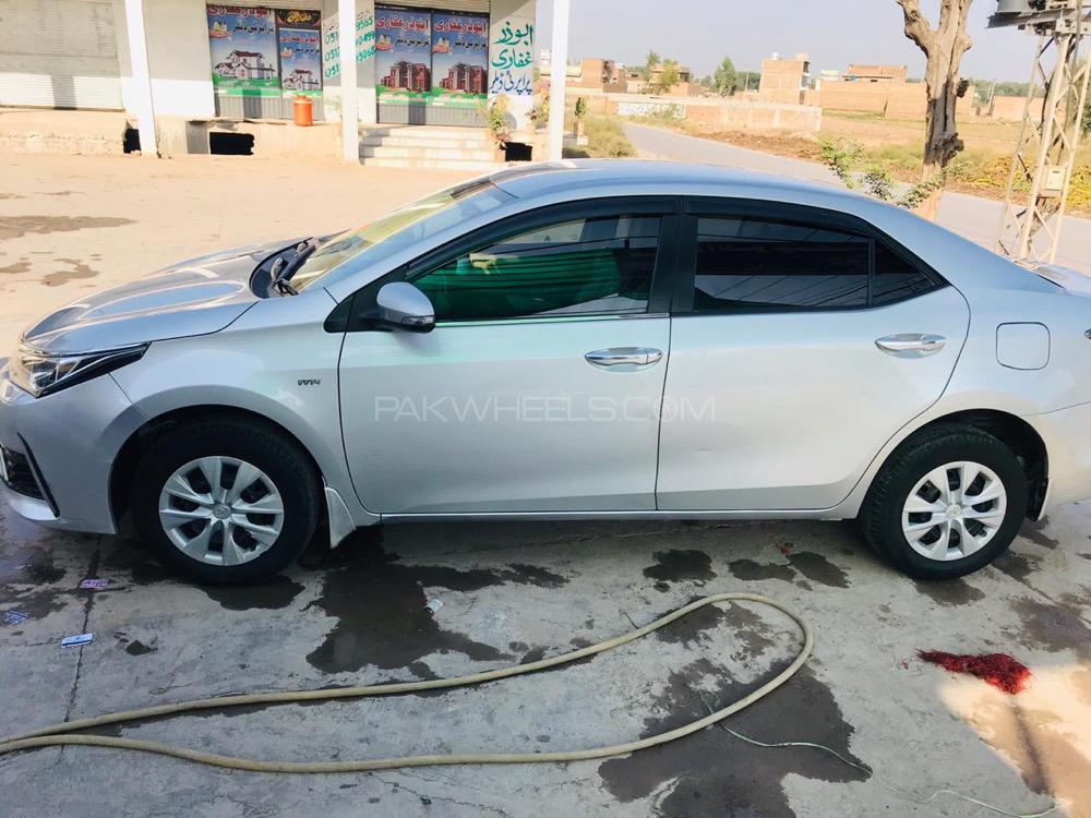 Toyota Corolla 2017 for Sale in Peshawar Toyota Corolla 2017 for Sale in Peshawar Image-3