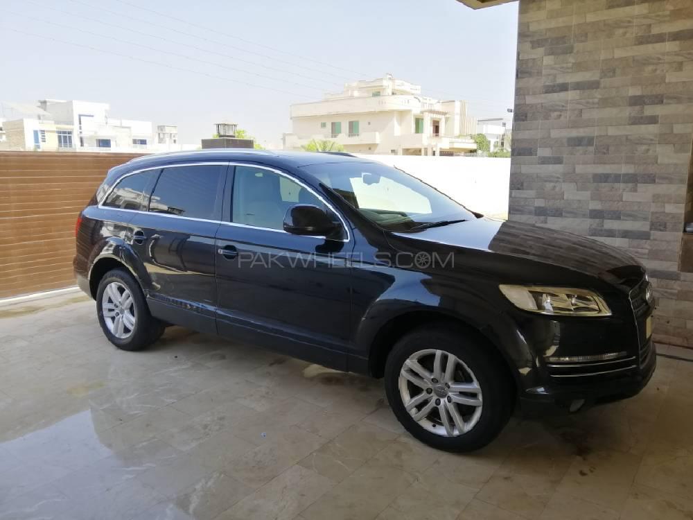 Audi Q7 2009 for Sale in Lahore Image-1