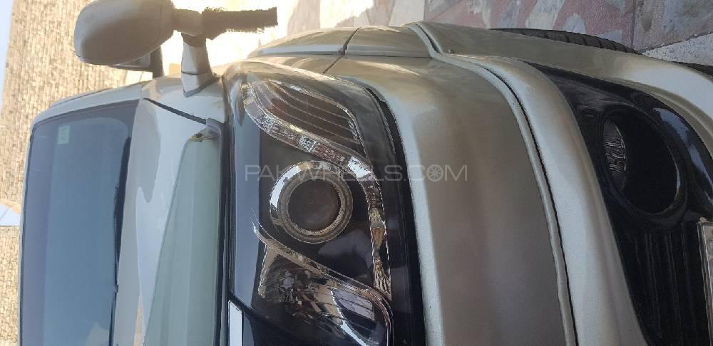 Toyota Hilux 2012 for Sale in Peshawar Toyota Hilux 2012 for Sale in Peshawar Image-4