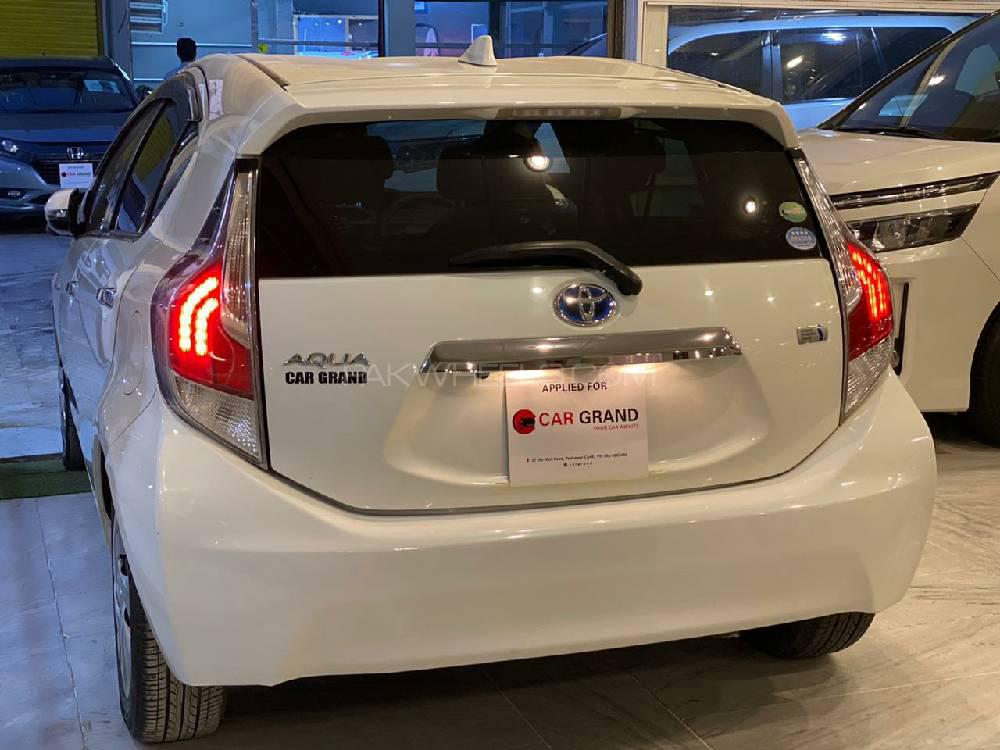 Toyota Aqua 2017 for Sale in Peshawar Toyota Aqua 2017 for Sale in Peshawar Image-6