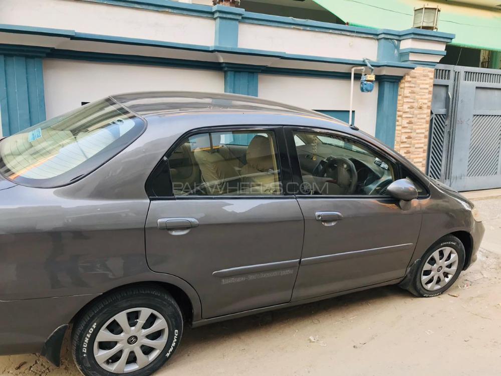 ہونڈا سٹی 2005 for Sale in بہاولپور ہونڈا سٹی 2005 for Sale in بہاولپور Image-4