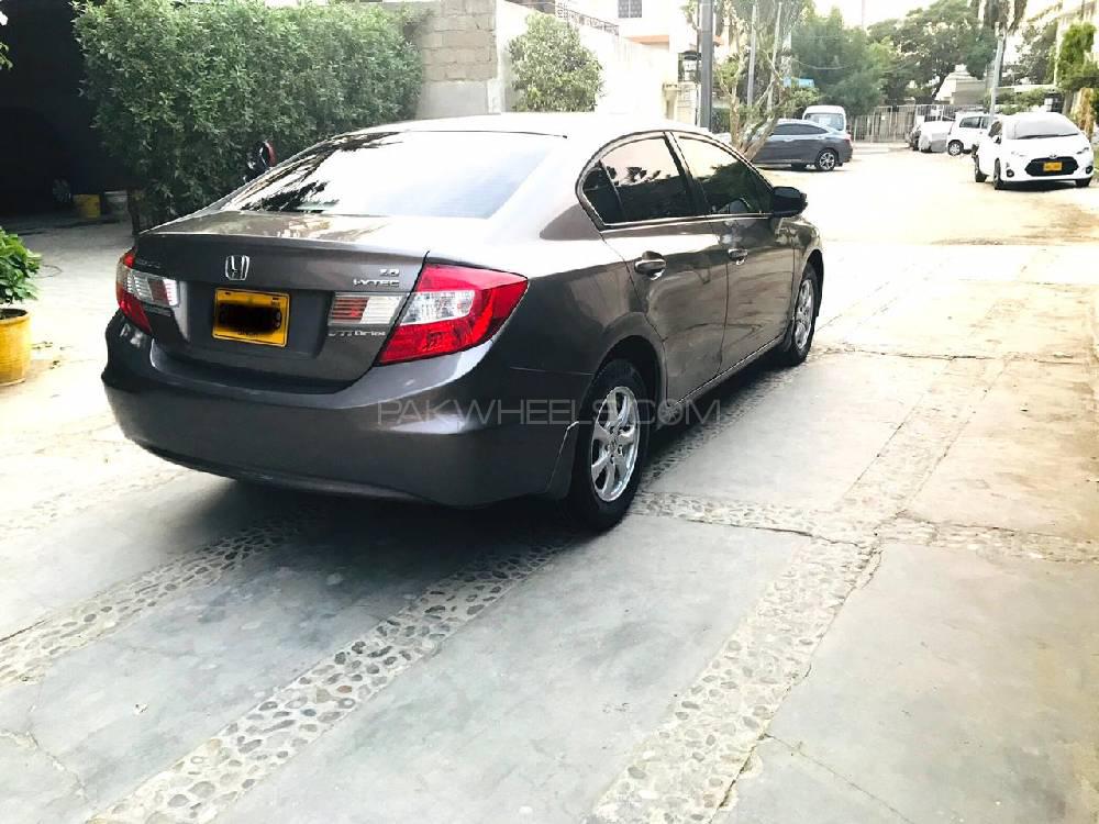 ہونڈا سوک 2015 for Sale in کراچی ہونڈا سوک 2015 for Sale in کراچی Image-5