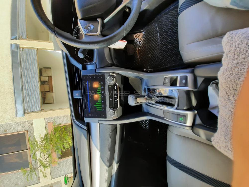 ہونڈا سوک 2018 for Sale in نوشہرہ کینٹ ہونڈا سوک 2018 for Sale in نوشہرہ کینٹ Image-5