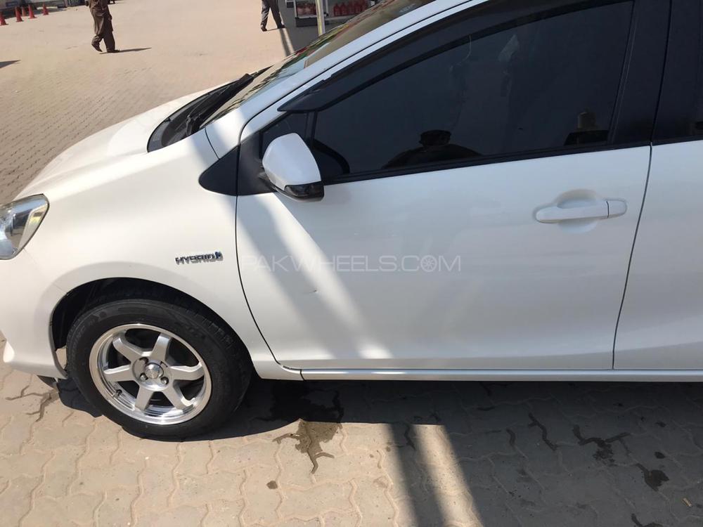 Toyota Aqua 2012 for Sale in Sialkot Toyota Aqua 2012 for Sale in Sialkot Image-6