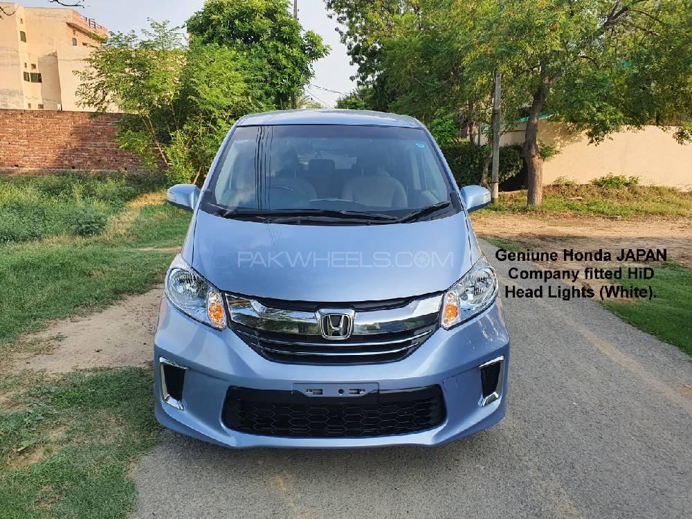 Honda Freed 2014 for Sale in Lahore Image-1