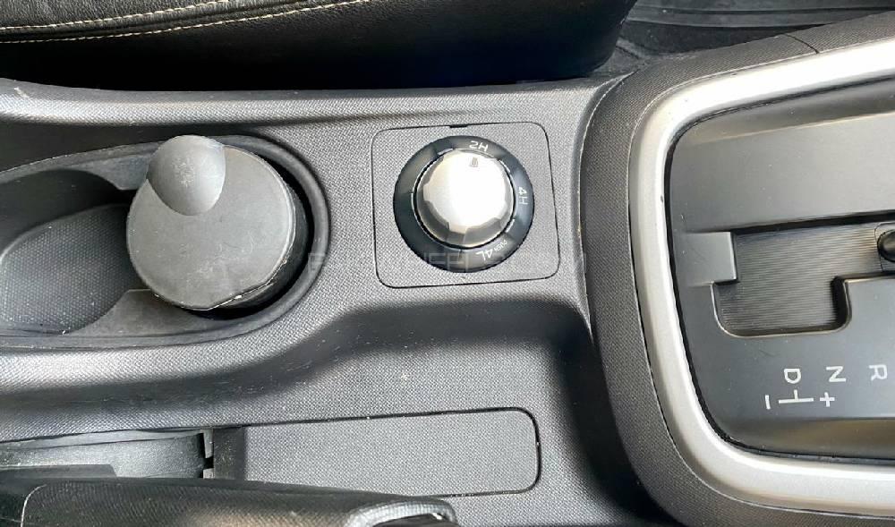 Isuzu D-Max 2019 for Sale in Karachi Isuzu D-Max 2019 for Sale in Karachi Image-5