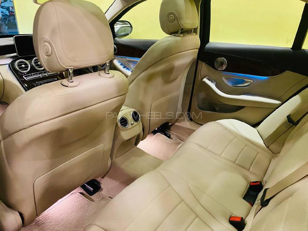 Mercedes Benz C Class 2017 for Sale in Lahore Mercedes Benz C Class 2017 for Sale in Lahore Image-17