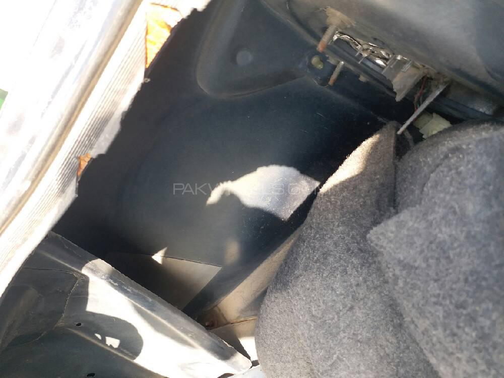 Toyota Corolla 2005 for Sale in Bhakkar Toyota Corolla 2005 for Sale in Bhakkar Image-16