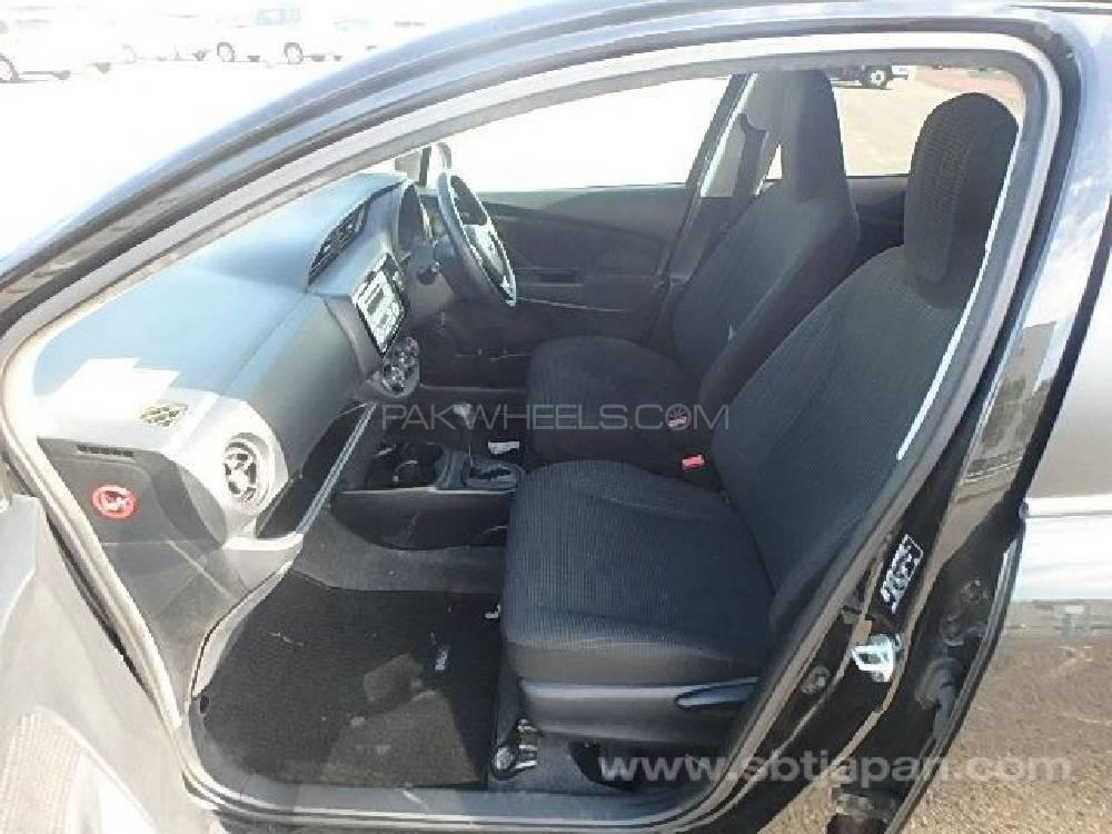 Toyota Vitz 2017 for Sale in Lahore Toyota Vitz 2017 for Sale in Lahore Image-12
