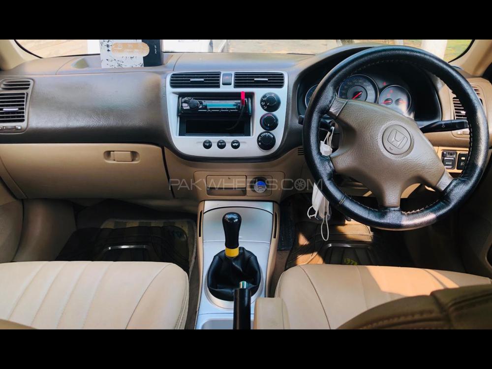 Honda Civic 2004 for Sale in Sialkot Honda Civic 2004 for Sale in Sialkot Image-10