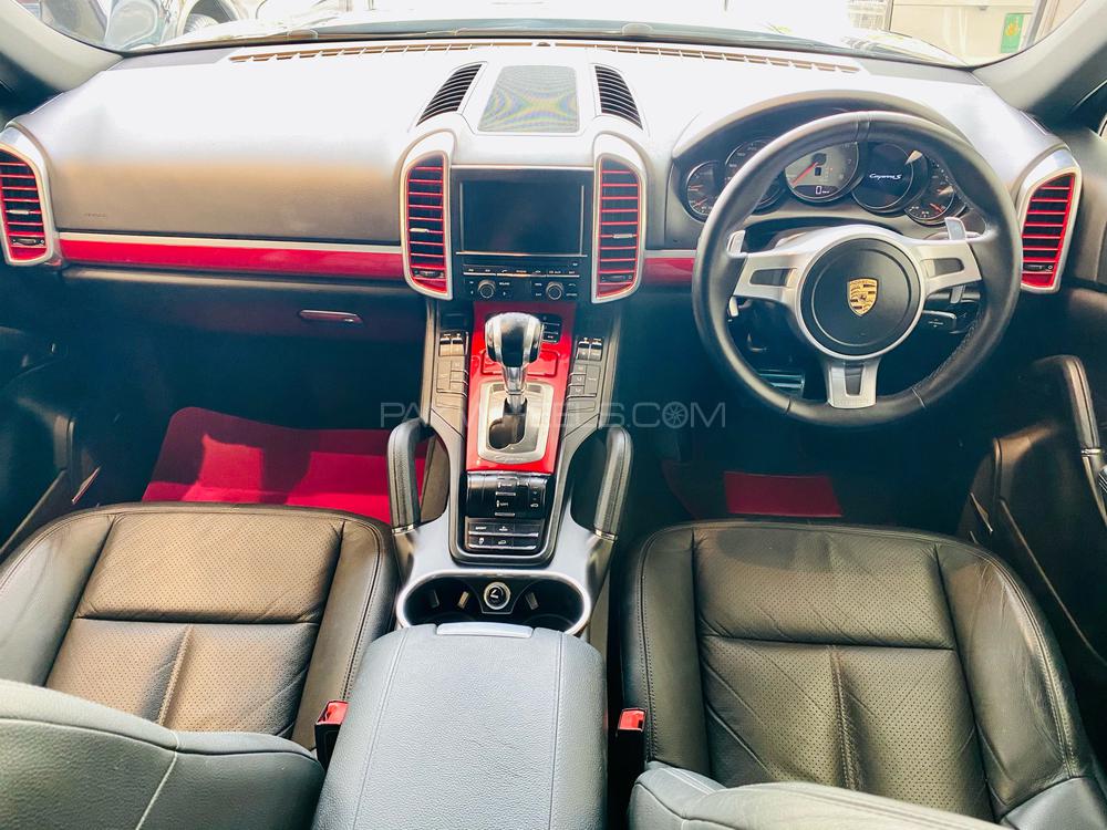 Porsche Cayenne 2013 for Sale in Lahore Porsche Cayenne 2013 for Sale in Lahore Image-13