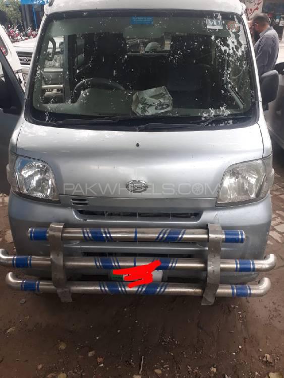 ڈائیہاتسو ہائی جیٹ 2010 for Sale in گجرانوالہ ڈائیہاتسو ہائی جیٹ 2010 for Sale in گجرانوالہ Image-3