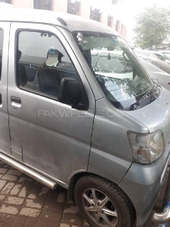 ڈائیہاتسو ہائی جیٹ 2010 for Sale in گجرانوالہ ڈائیہاتسو ہائی جیٹ 2010 for Sale in گجرانوالہ Image-7