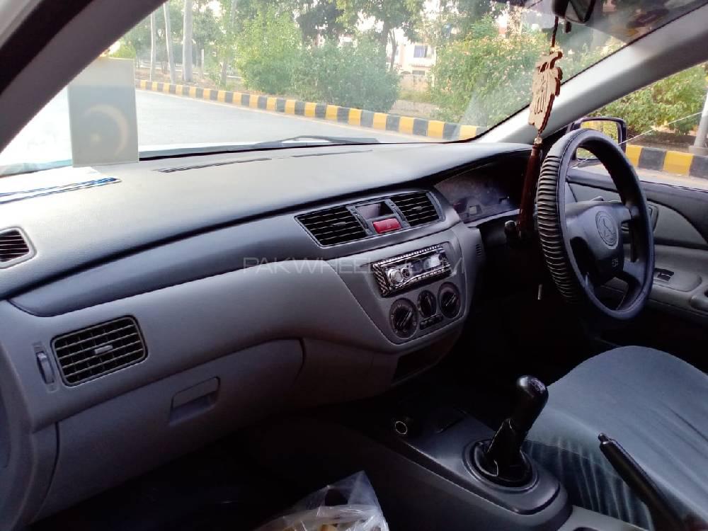 Mitsubishi Lancer 2007 for Sale in Peshawar Mitsubishi Lancer 2007 for Sale in Peshawar Image-15