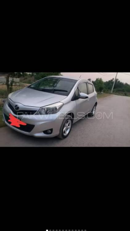 Toyota Vitz 2013 for Sale in Islamabad Image-1