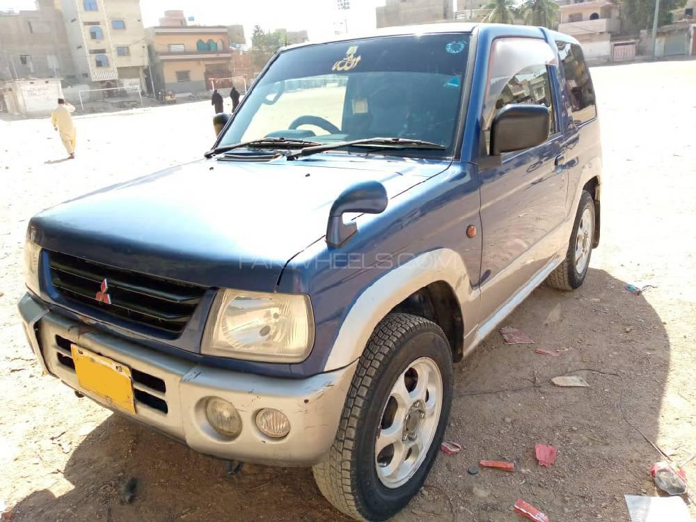 Mitsubishi Pajero Mini 2002 for Sale in Karachi Image-1
