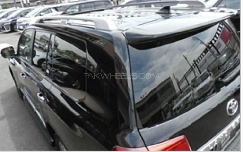 Toyota Land Cruiser 2017 for Sale in Karachi Toyota Land Cruiser 2017 for Sale in Karachi Image-8