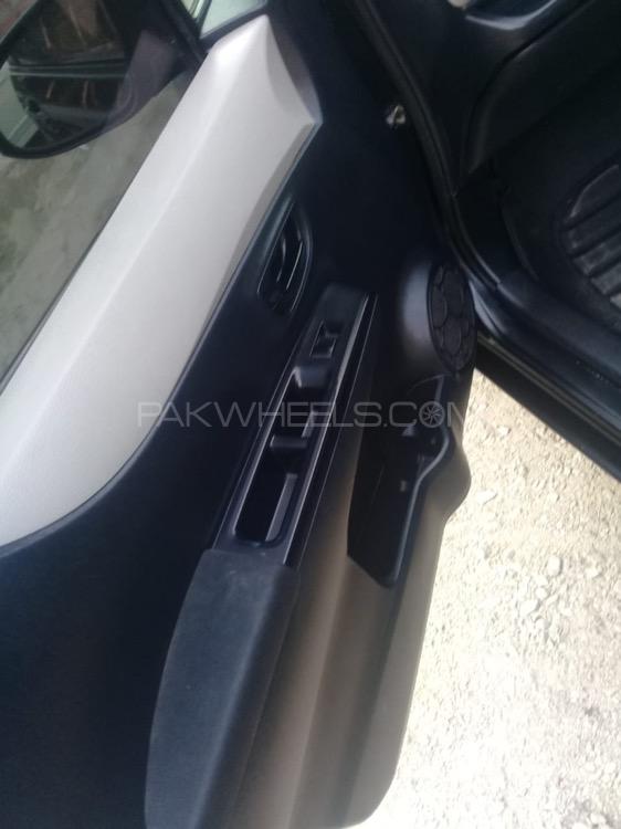 Toyota Vitz 2011 for Sale in Nowshera Toyota Vitz 2011 for Sale in Nowshera Image-5