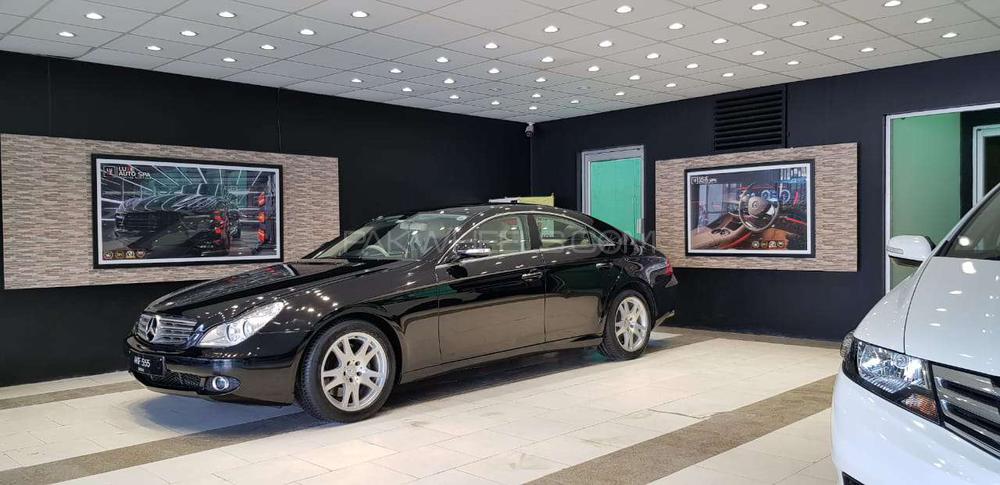 Mercedes Benz CLS Class 2005 for Sale in Lahore Mercedes Benz CLS Class 2005 for Sale in Lahore Image-4