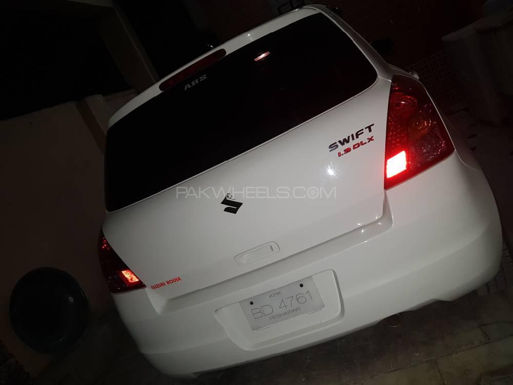 Suzuki Swift 2016 for Sale in Peshawar Image-1