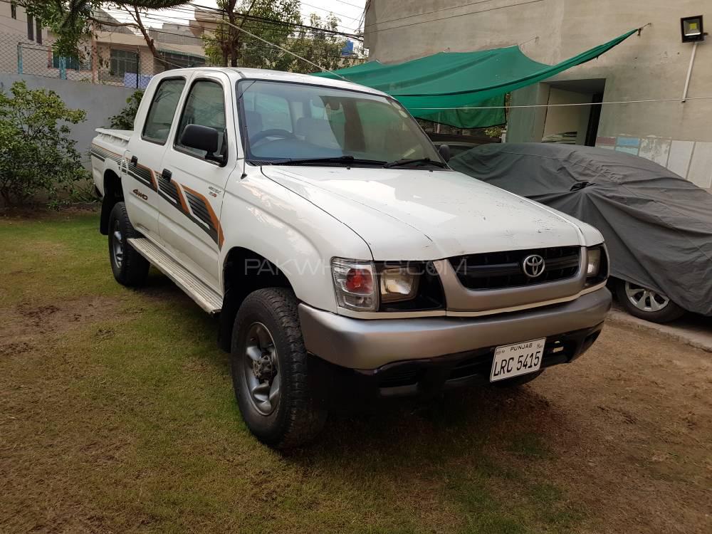 Toyota Hilux 2002 for Sale in Lahore Image-1