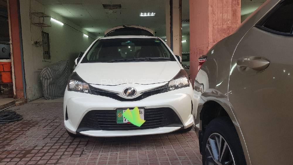 Toyota Vitz 2014 for Sale in Faisalabad Image-1
